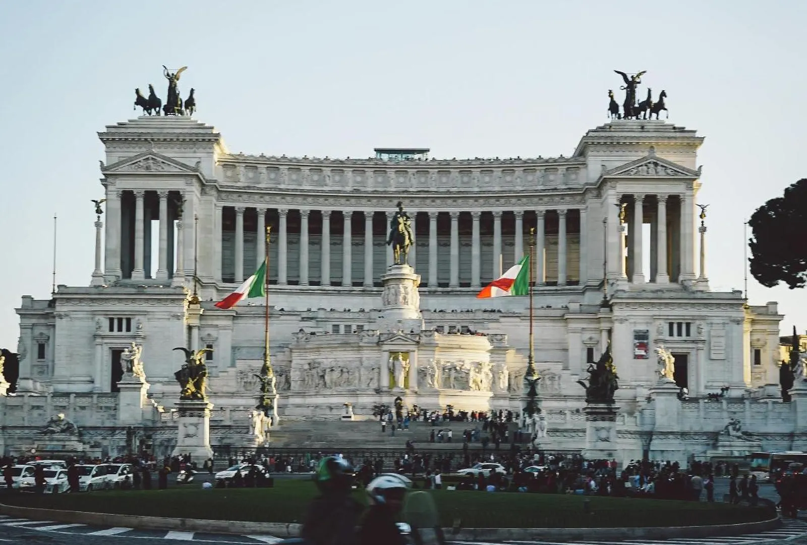 Roma Tourist Rentals